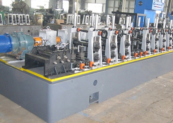 高周波溶接鋼管製造機械 Cnc 12mm MSチューブミール機械