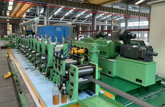 円形の管の速度 100m/Min のための機械を作る緑色の溶接された管