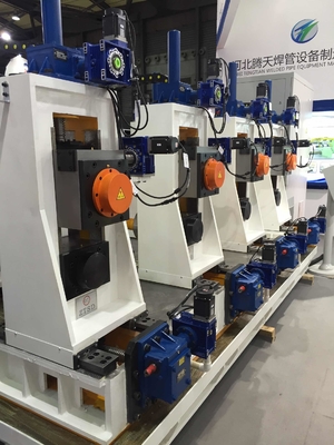 安定した方形チューブミールパイプ製造 電動制御方形 80m / Min ミール速度