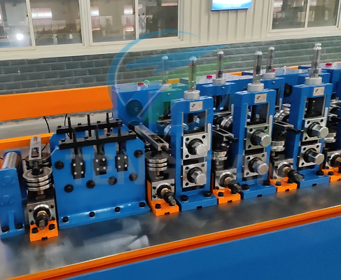 炭素鋼管製造機械 200KW HF 固体状態の溶接機