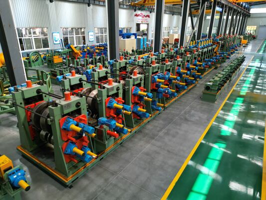 機械 70 M 分を作る 4mm カーボン ERW の管製造所の管